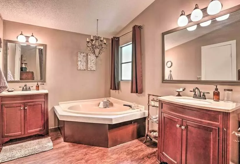 Waterfront Karnack Home W/ Boathouse & Deck!