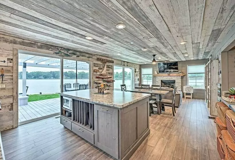 Waterfront Retreat, 10 Mi To Dtwn Shipshewana