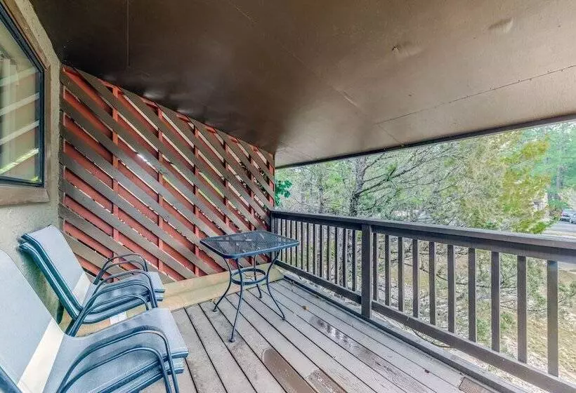 West Winds Lodge