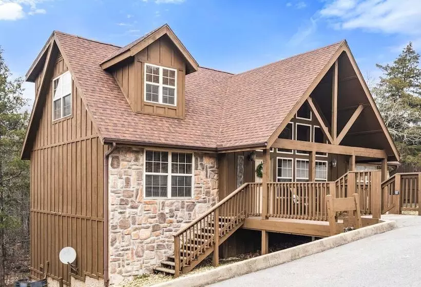 Whispering Creek   In The Heart Of Ozarks, Near Dt!