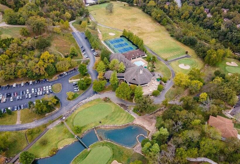Whispering Creek   In The Heart Of Ozarks, Near Dt!