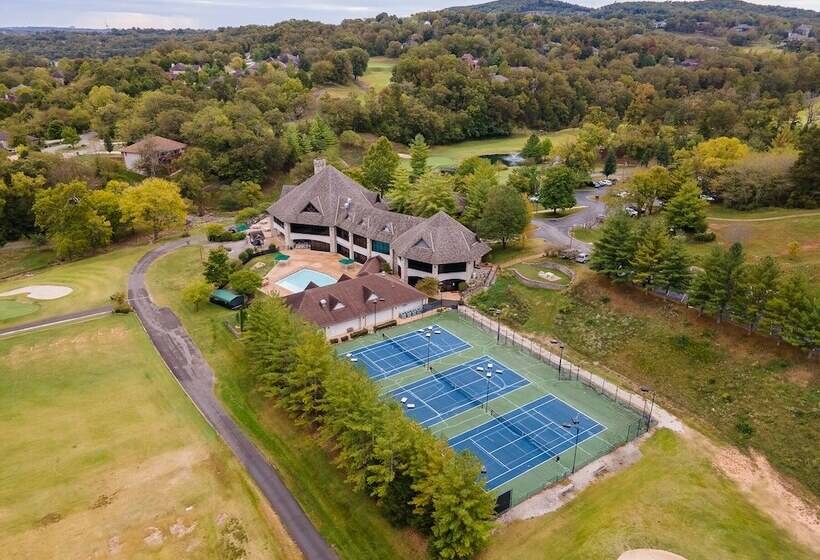 Whispering Creek   In The Heart Of Ozarks, Near Dt!