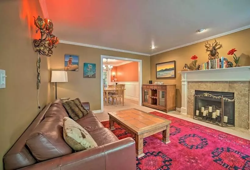 Beautiful Wine Country Home W/ Hot Tub & Lake View