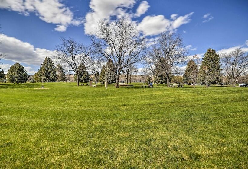 Billings Abode W/ Grill: Walk To Park & Shops