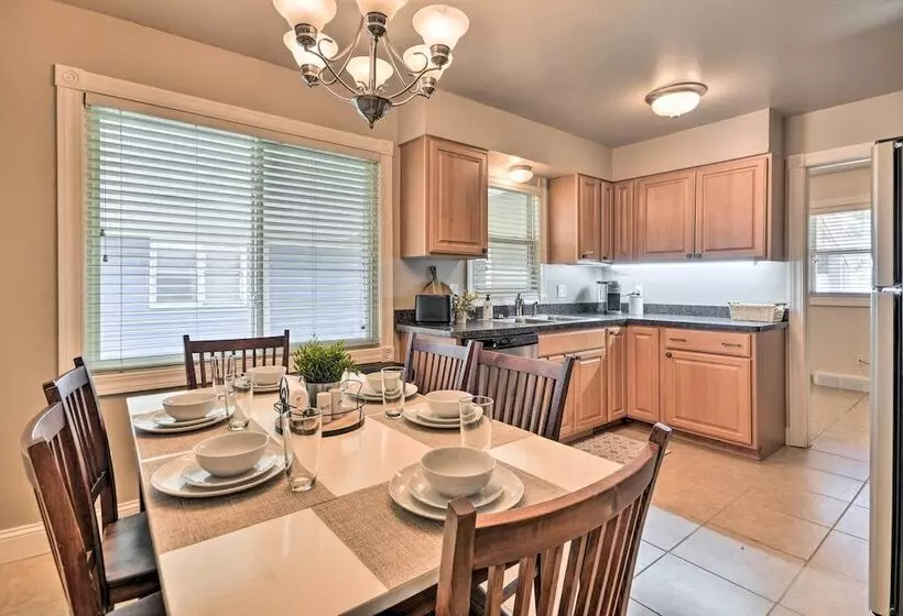 Billings Abode W/ Grill: Walk To Park & Shops