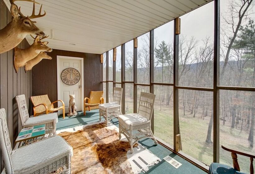 Broadway Cabin W/ Hot Tub: Hike & Ski