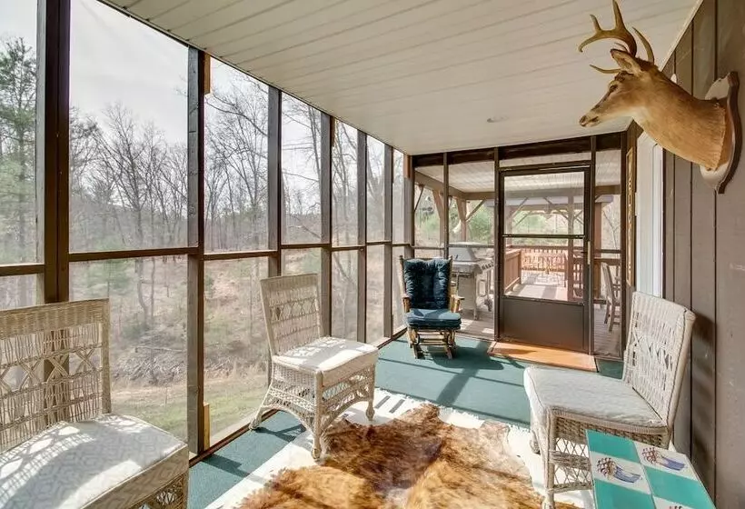 Broadway Cabin W/ Hot Tub: Hike & Ski