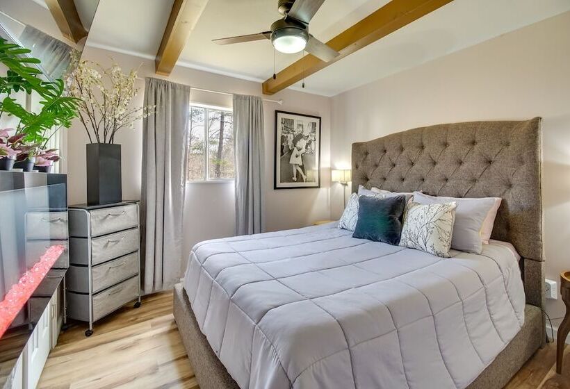 Broadway Cabin W/ Hot Tub: Hike & Ski