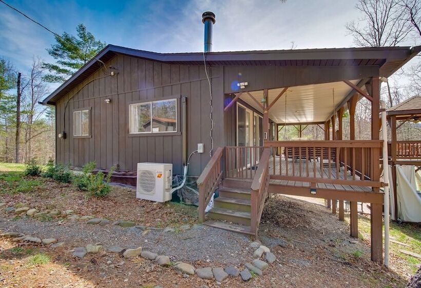 Broadway Cabin W/ Hot Tub: Hike & Ski