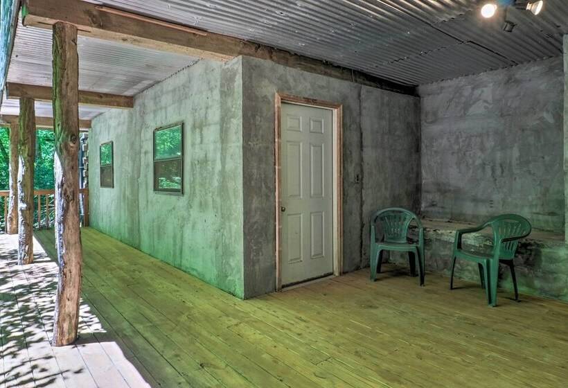 Bryson City Cottage W/ Hot Tub & Waterfall Views!