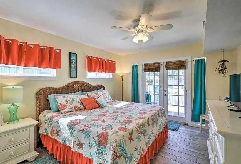 Cape Canaveral Cottage W/ Pool   Walk To Beach!