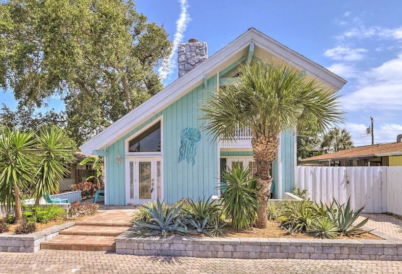 Cape Canaveral Cottage W/ Pool   Walk To Beach!