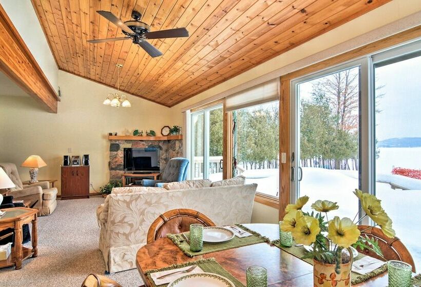 Cedar Cottage, Private Beach On Lake Leelanau