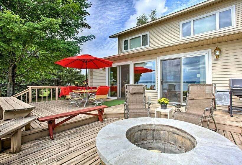 Cedar Cottage, Private Beach On Lake Leelanau