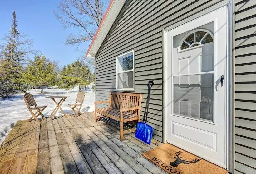 Charming Alger Retreat ~ 2 Mi To Skidway Lake