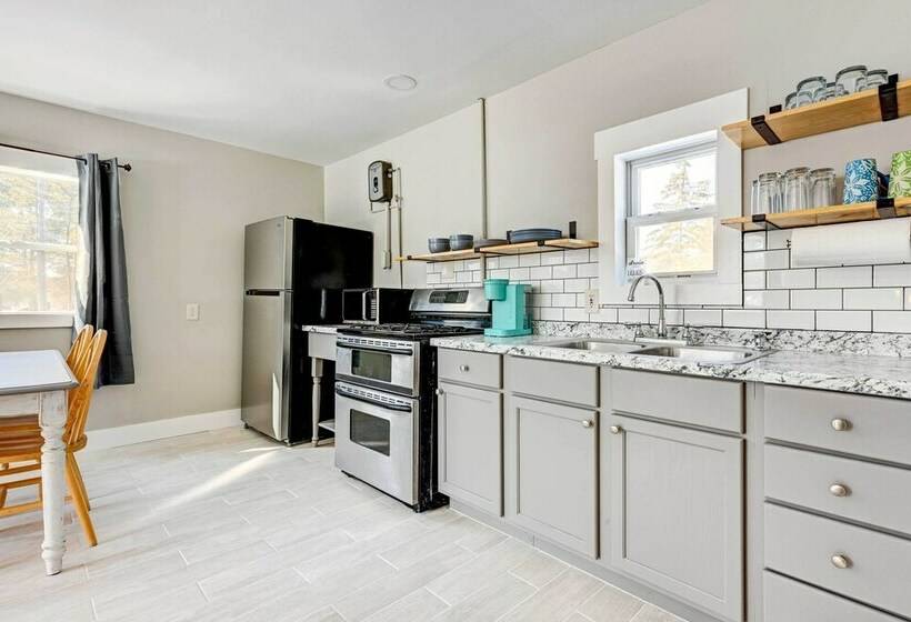 Charming Alger Retreat ~ 2 Mi To Skidway Lake