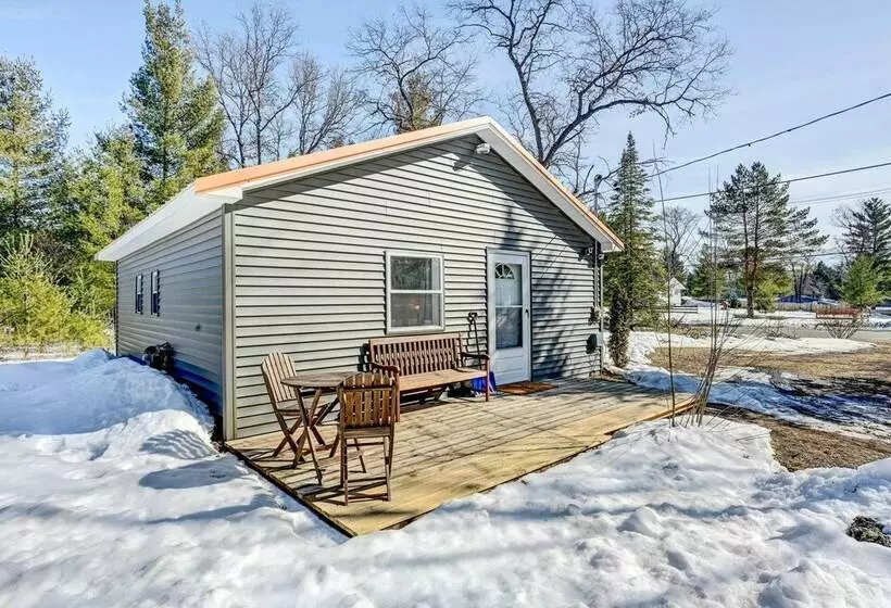 Charming Alger Retreat ~ 2 Mi To Skidway Lake