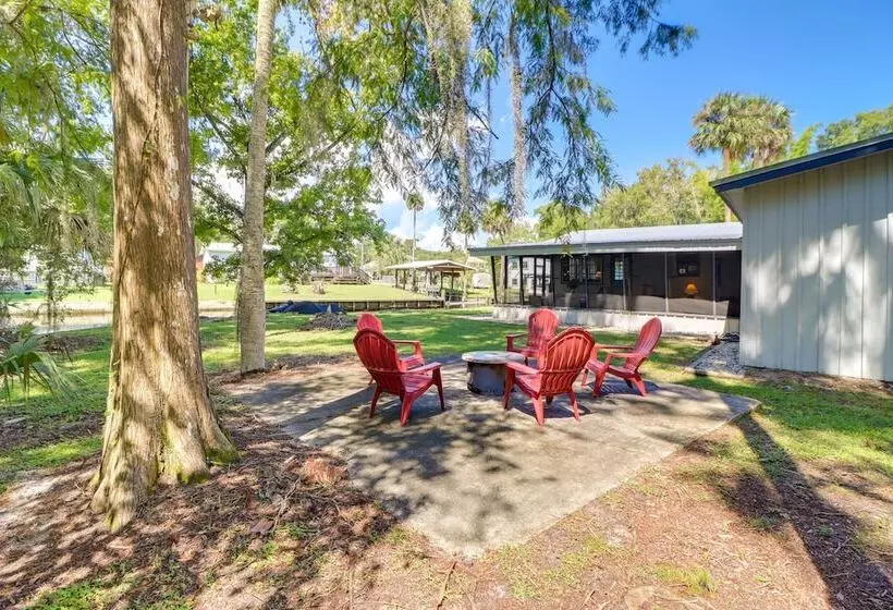 Charming Canalfront Retreat W/ Double Boat Slip!