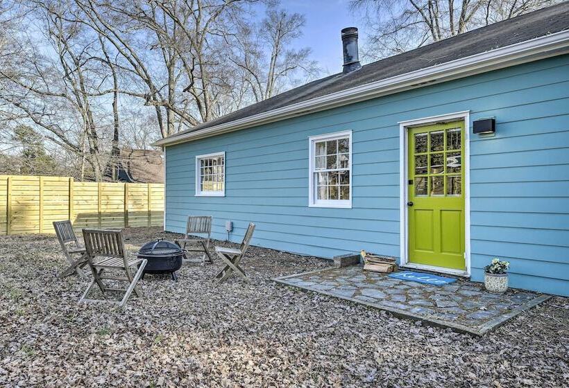Charming Carrboro Home Walk To Downtown!