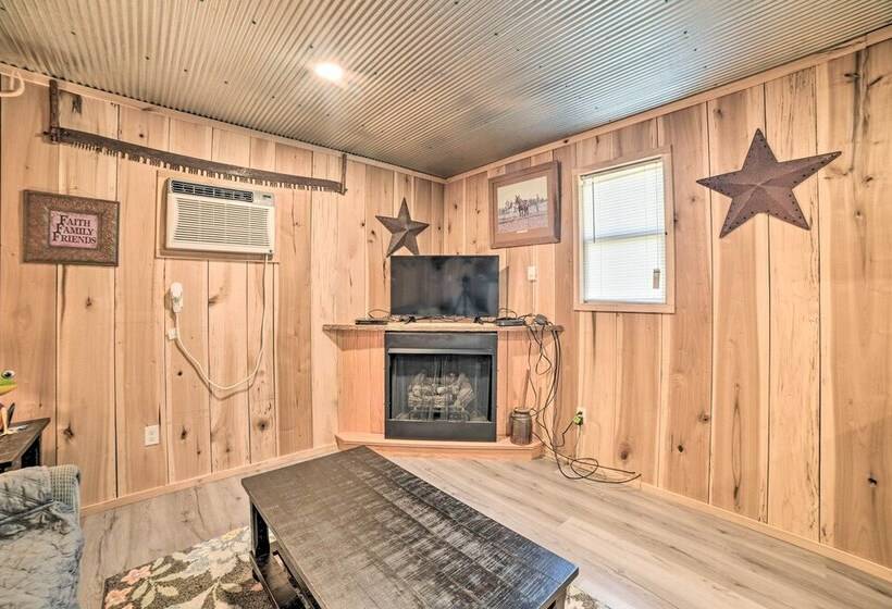 Charming New Concord Cabin On 50 Acre Farm!