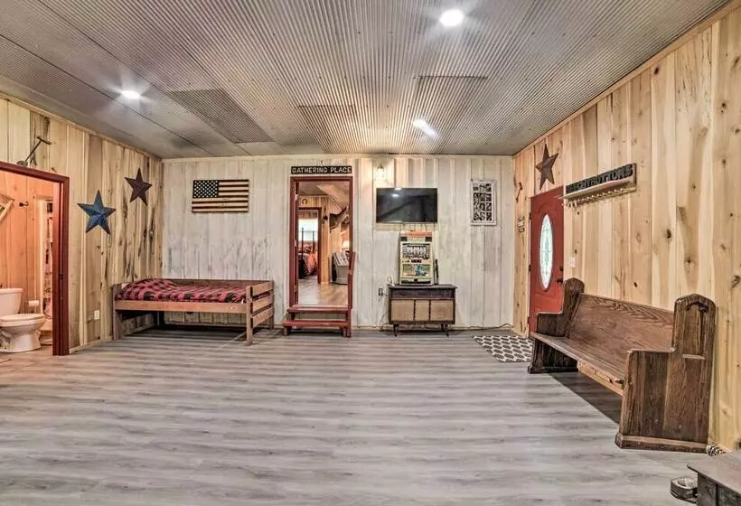 Charming New Concord Cabin On 50 Acre Farm!