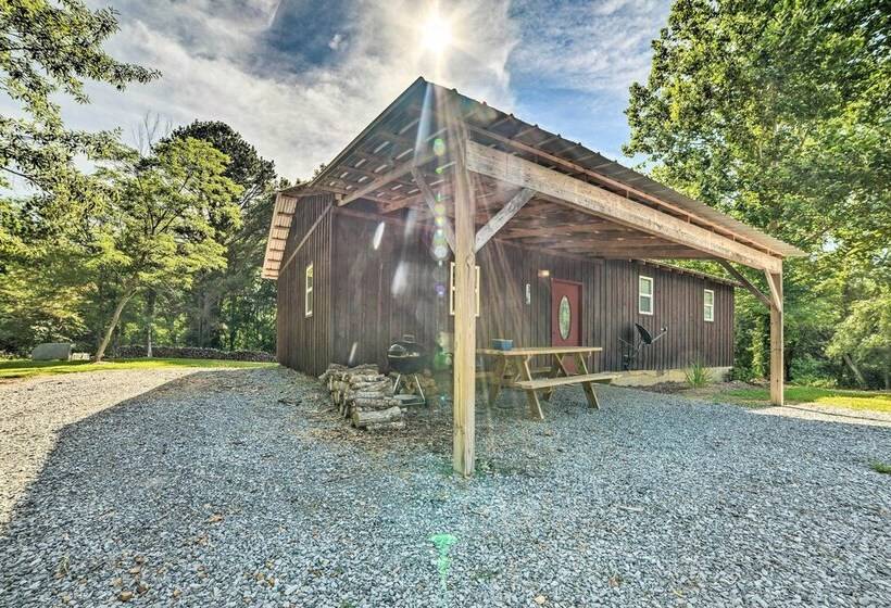 Charming New Concord Cabin On 50 Acre Farm!
