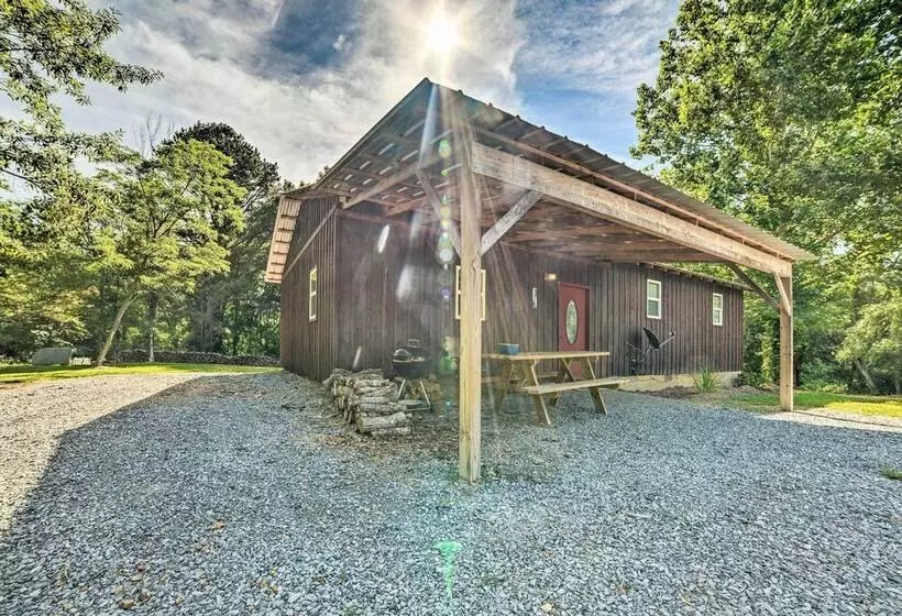 Charming New Concord Cabin On 50 Acre Farm!