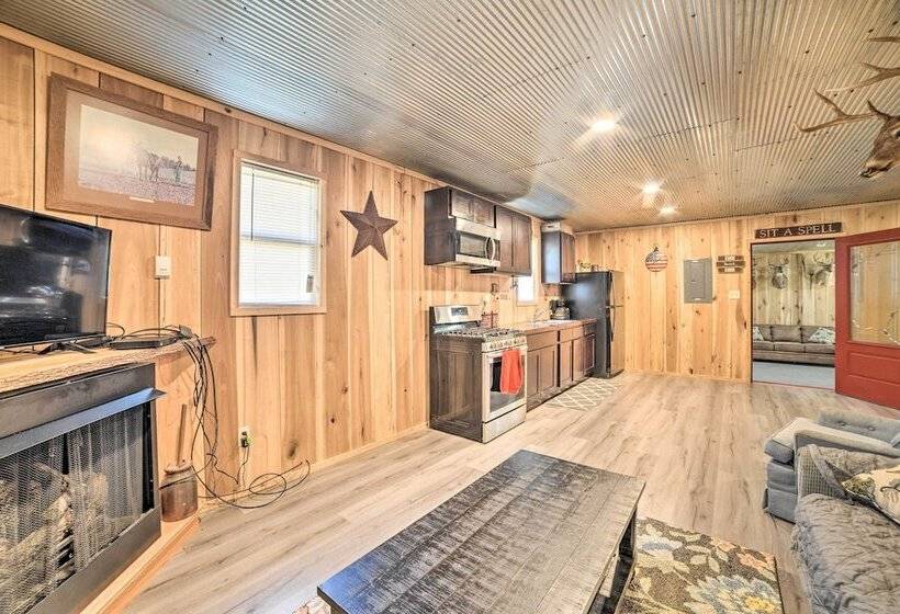 Charming New Concord Cabin On 50 Acre Farm!
