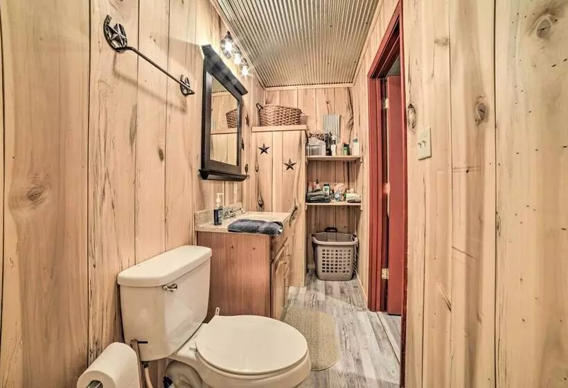 Charming New Concord Cabin On 50 Acre Farm!