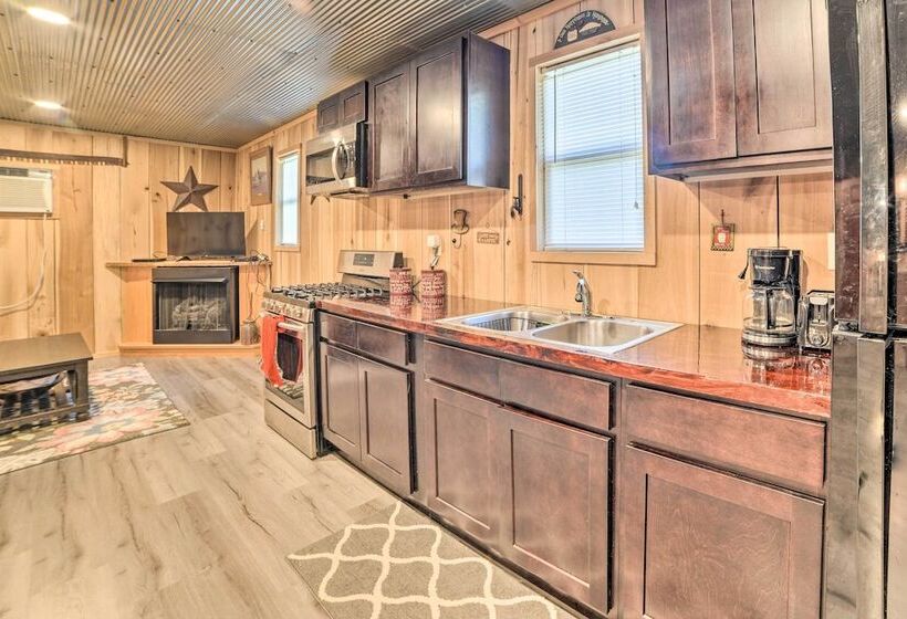 Charming New Concord Cabin On 50 Acre Farm!