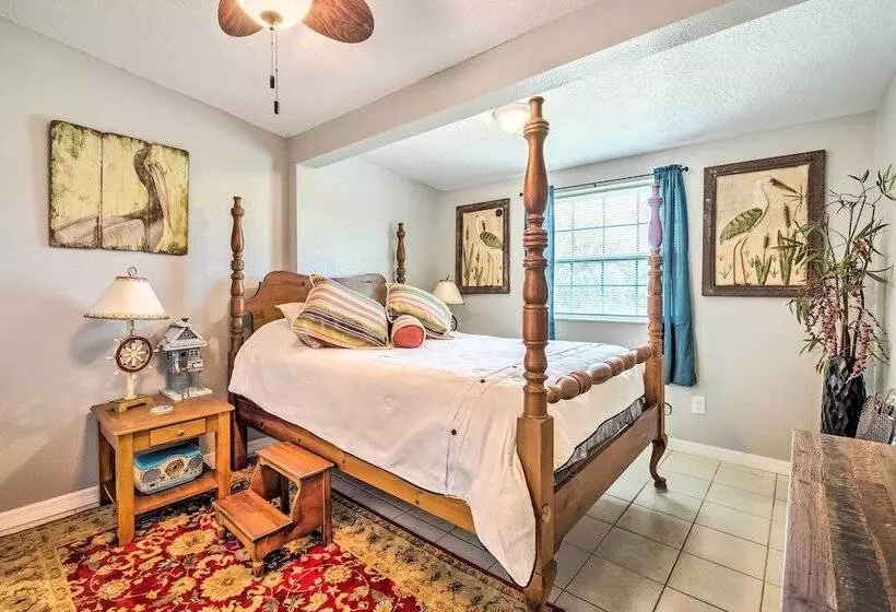 Cozy Canalfront Home < 2 Miles To Hudson Beach!