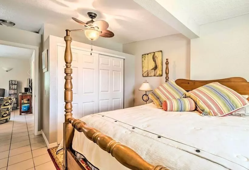 Cozy Canalfront Home < 2 Miles To Hudson Beach!