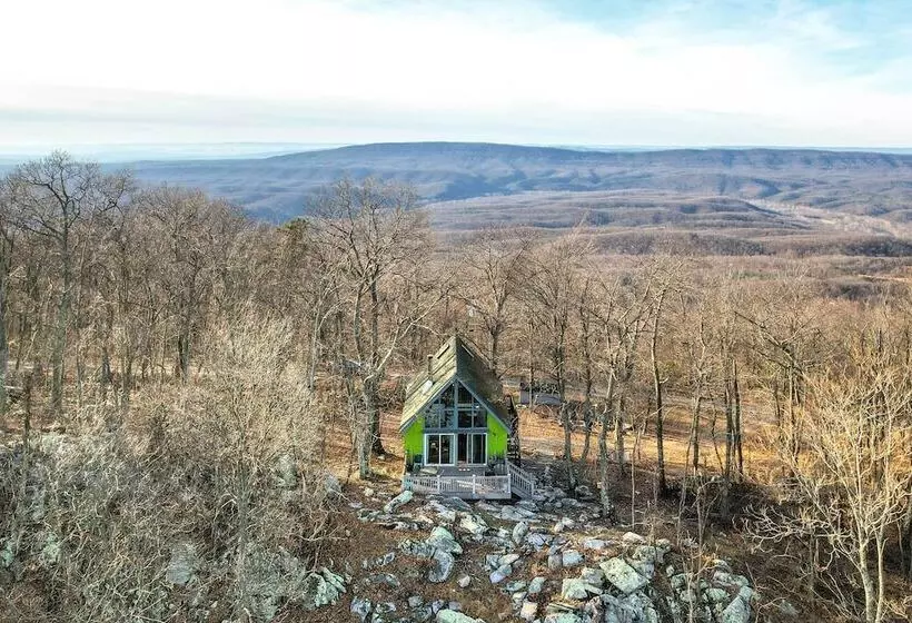 Great Cacapon Cabin W/ Mountain Views