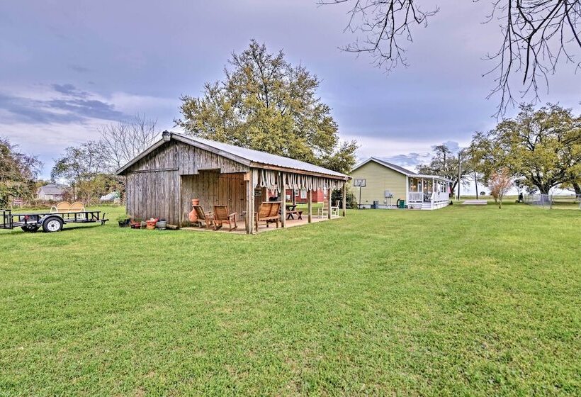 Cozy Pass Christian House   Steps From Beach