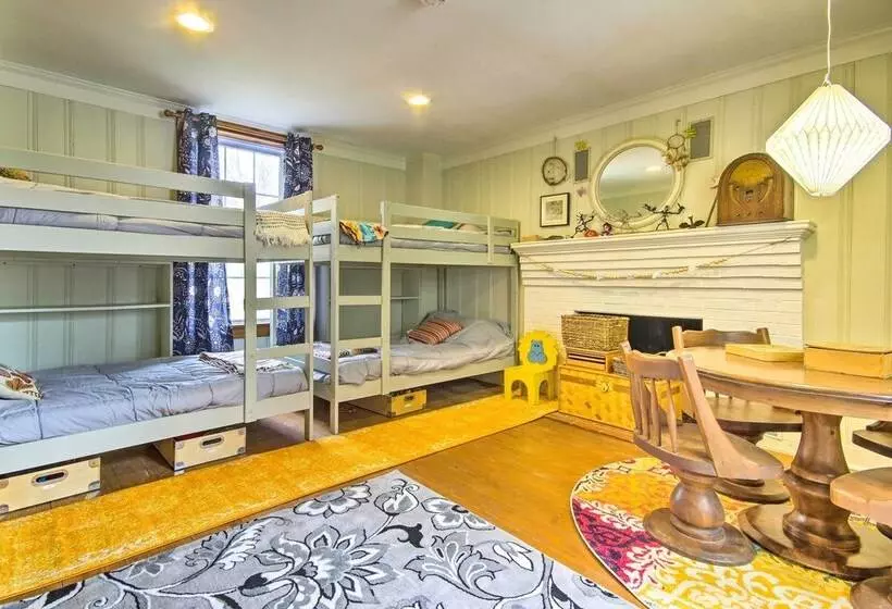 Historic Farmhouse W/ Chef S Kitchen Near Wineries