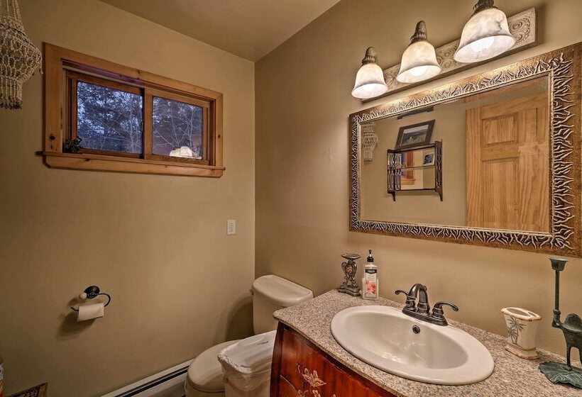 Jewett Cabin W/ Viewing Deck   10 Mins To Skiing!