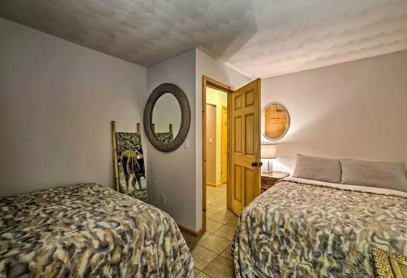 Jewett Cabin W/ Viewing Deck   10 Mins To Skiing!