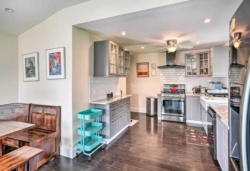 Jewett Gem W/ Charcoal Grill & Mountain Views