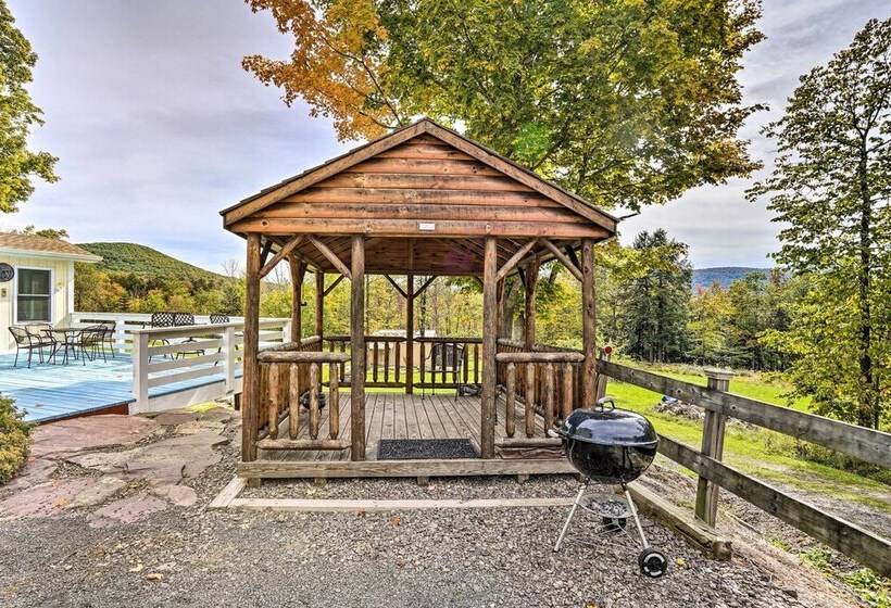 Jewett Gem W/ Charcoal Grill & Mountain Views