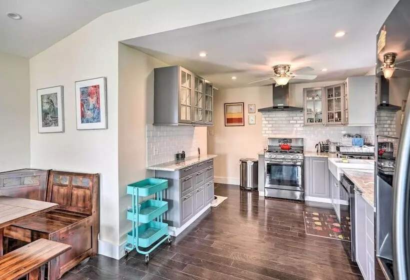 Jewett Gem W/ Charcoal Grill & Mountain Views