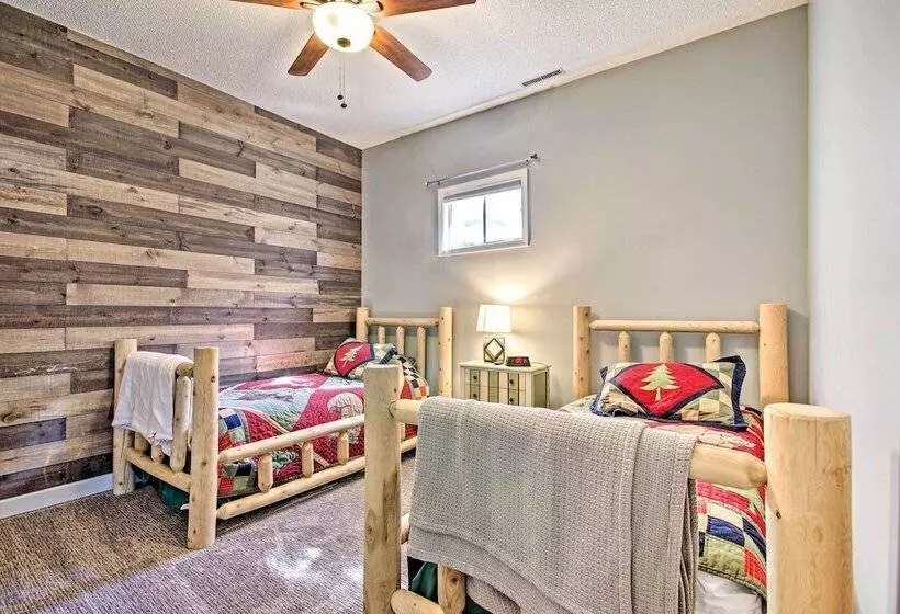 Boat Dock + Scenic Decks: Lake Of The Ozarks Gem