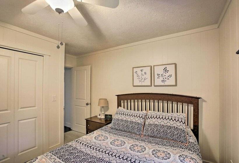 Lakefront Cadillac Cottage W/ Furnished Deck!