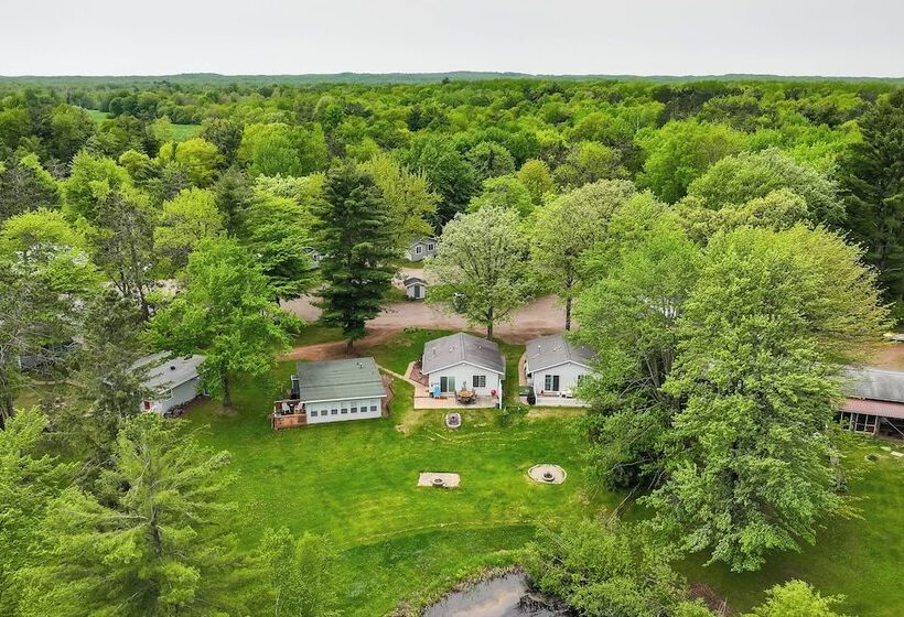 Lakeside Cabin W/ Fire Pit: Near Pine Point Park!