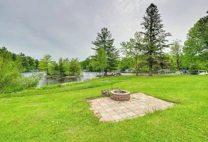 Lakeside Cabin W/ Fire Pit: Near Pine Point Park!