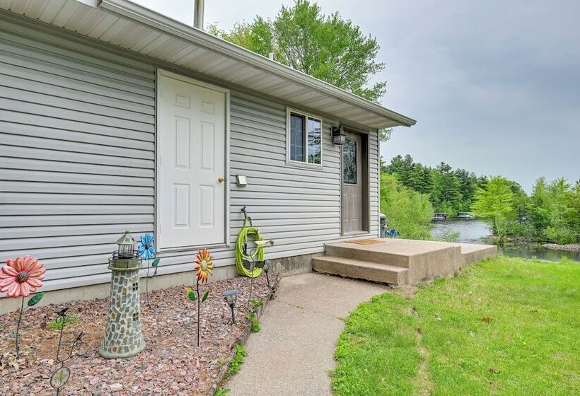 Lakeside Cabin W/ Fire Pit: Near Pine Point Park!