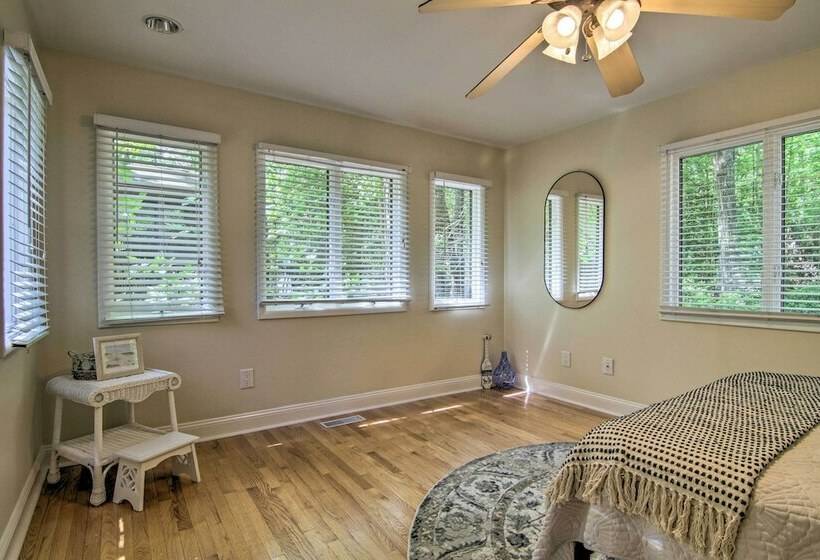 Lovely Ocean Pines House With Loft & Pool Access!