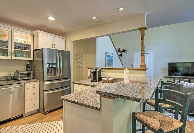 Lovely Ocean Pines House With Loft & Pool Access!