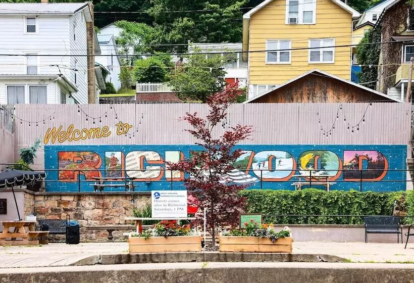 Richwood Respite Near Trout Fishing