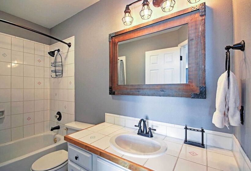 Mtn View Breck Home W/ Hot Tub ~ 1 Mi To Ski Lift!