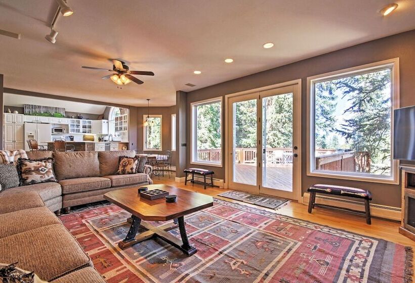Mtn View Breck Home W/ Hot Tub ~ 1 Mi To Ski Lift!